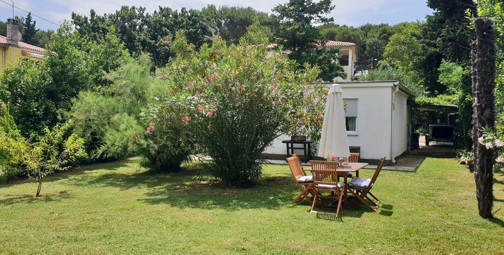 Holiday House Altea Banjole 0*,  Croatia