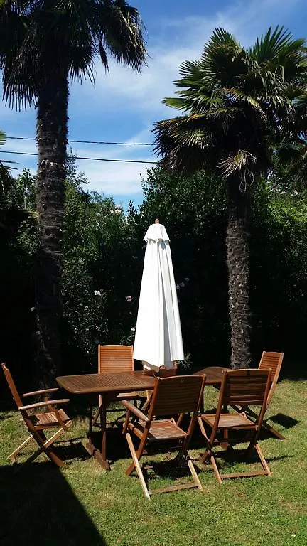Holiday House Altea بنجول